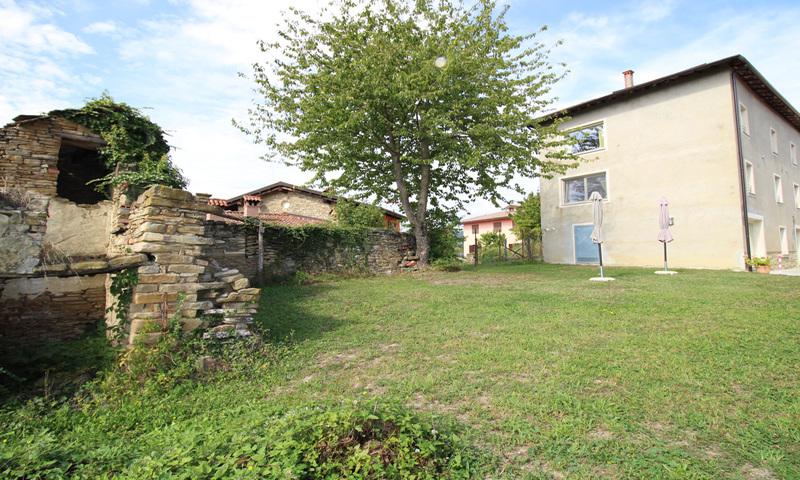 /api/file/public/215701/7524