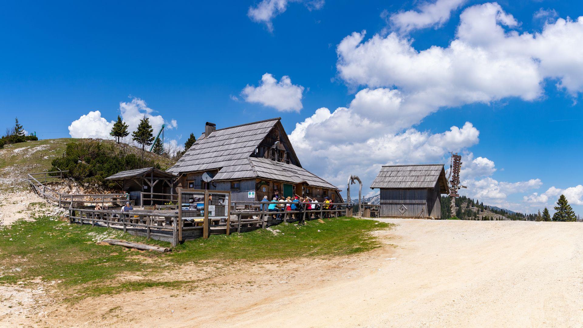 /api/file/public/258675/19941