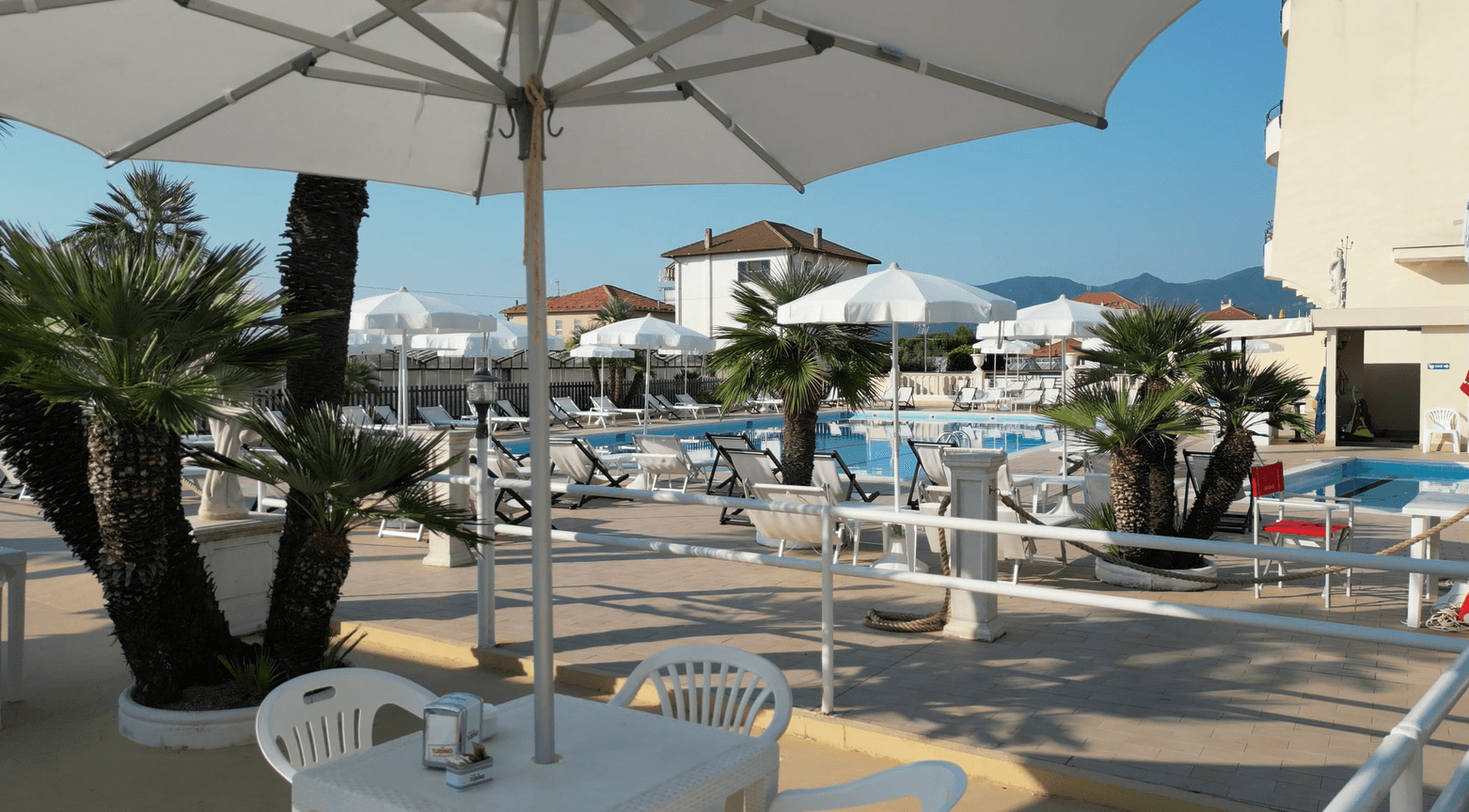 /api/file/public/260747/16463