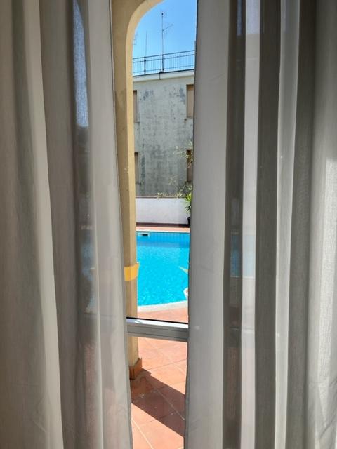 /api/file/public/260996/16772