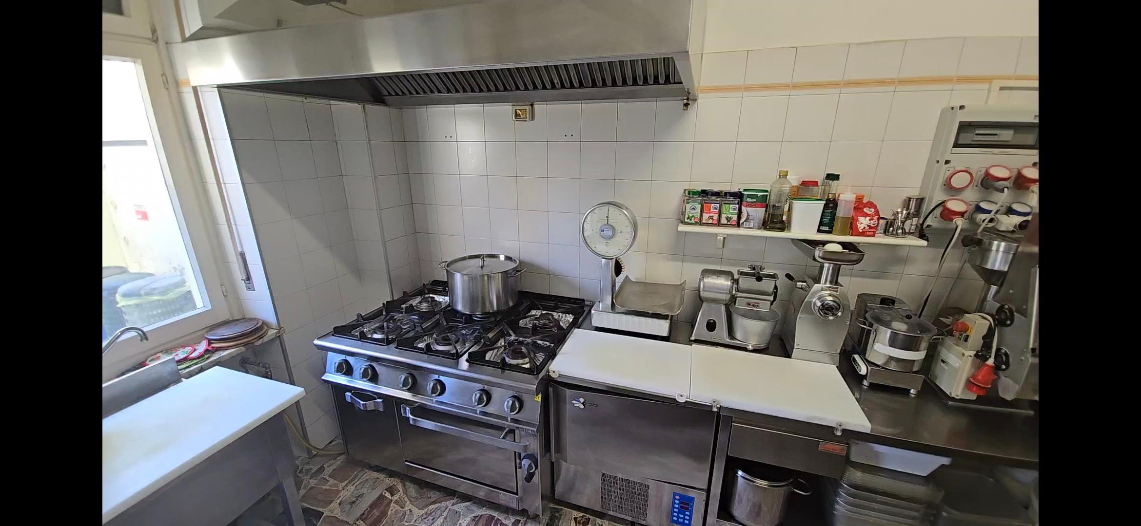 /api/file/public/262575/20175