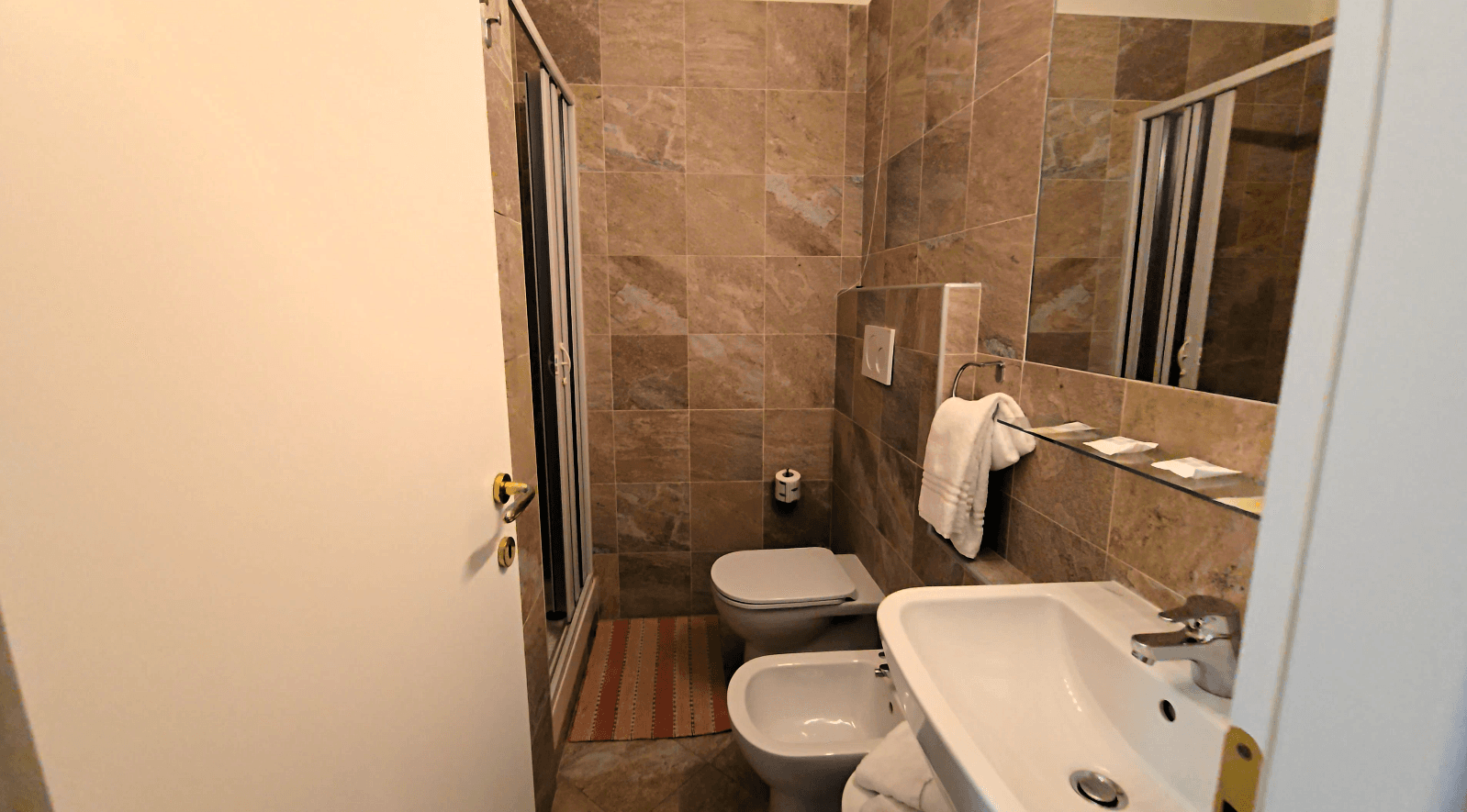 /api/file/public/262853/20693