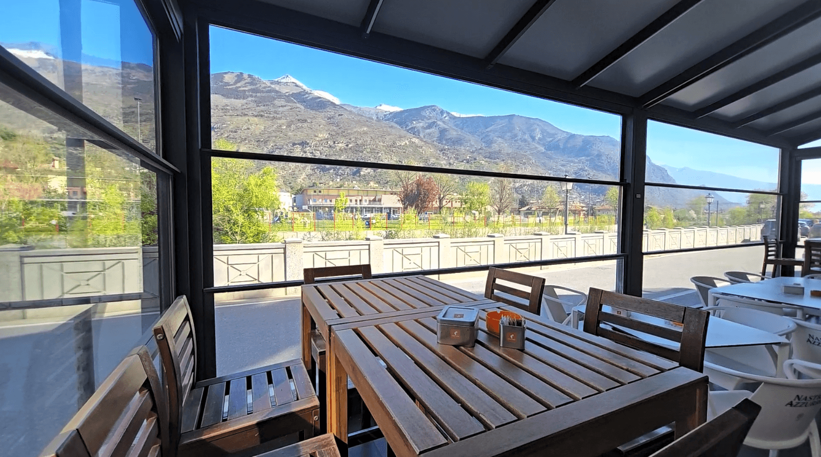 /api/file/public/263209/21775