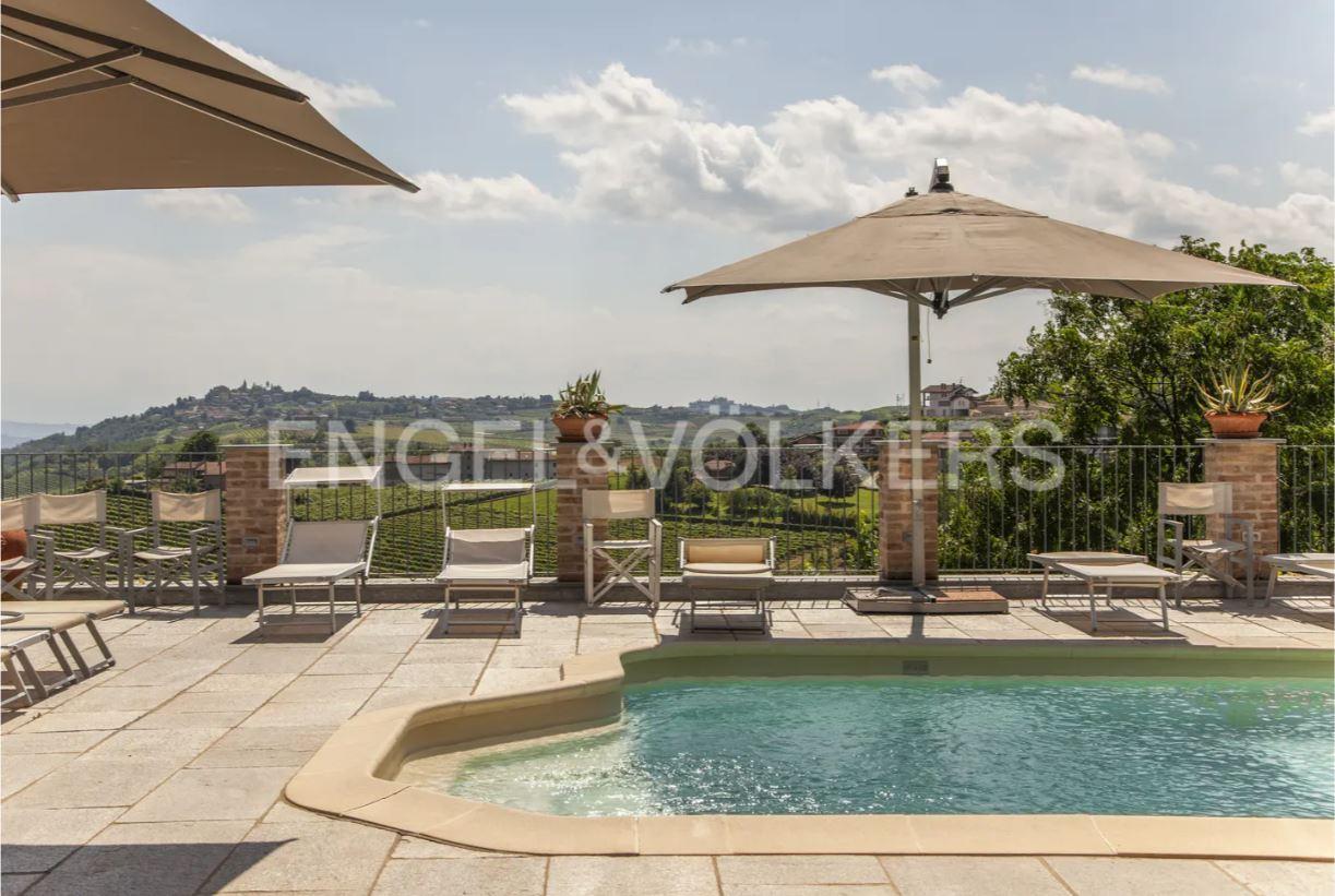 /api/file/public/263388/22221