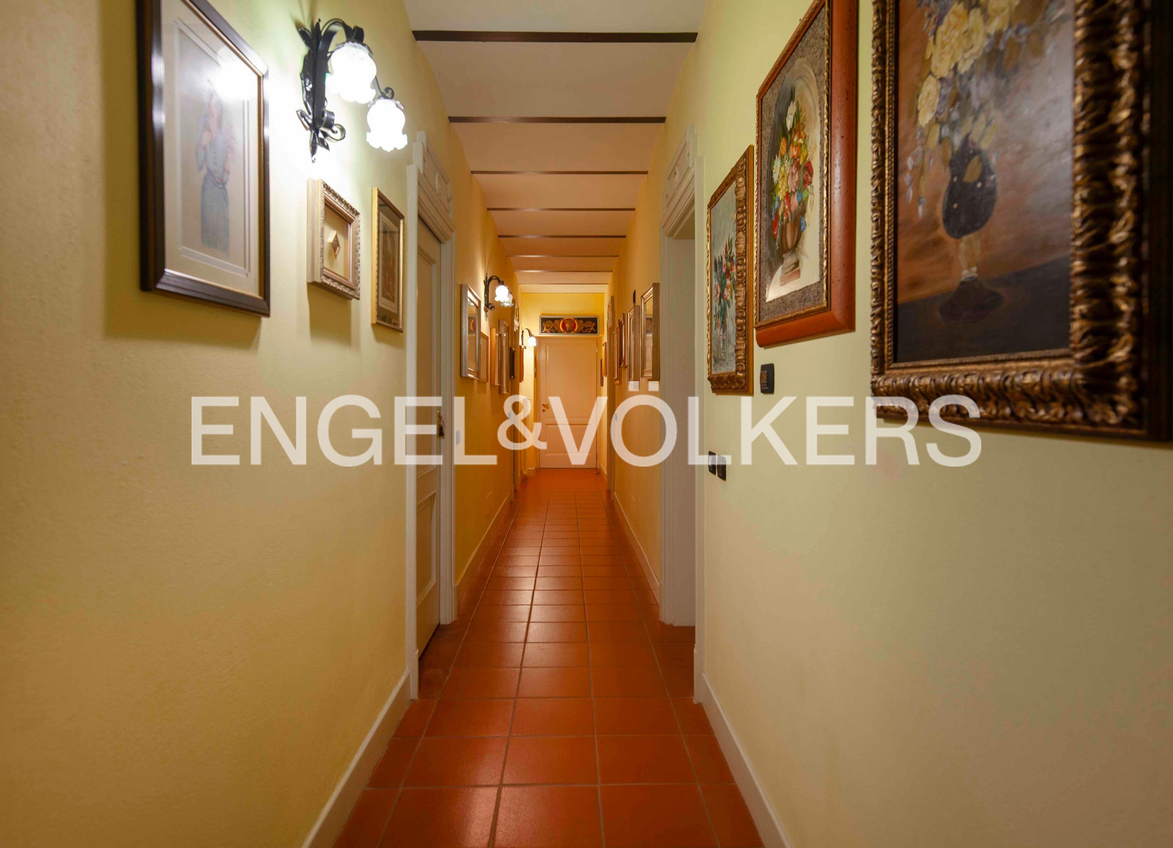 /api/file/public/263393/23987