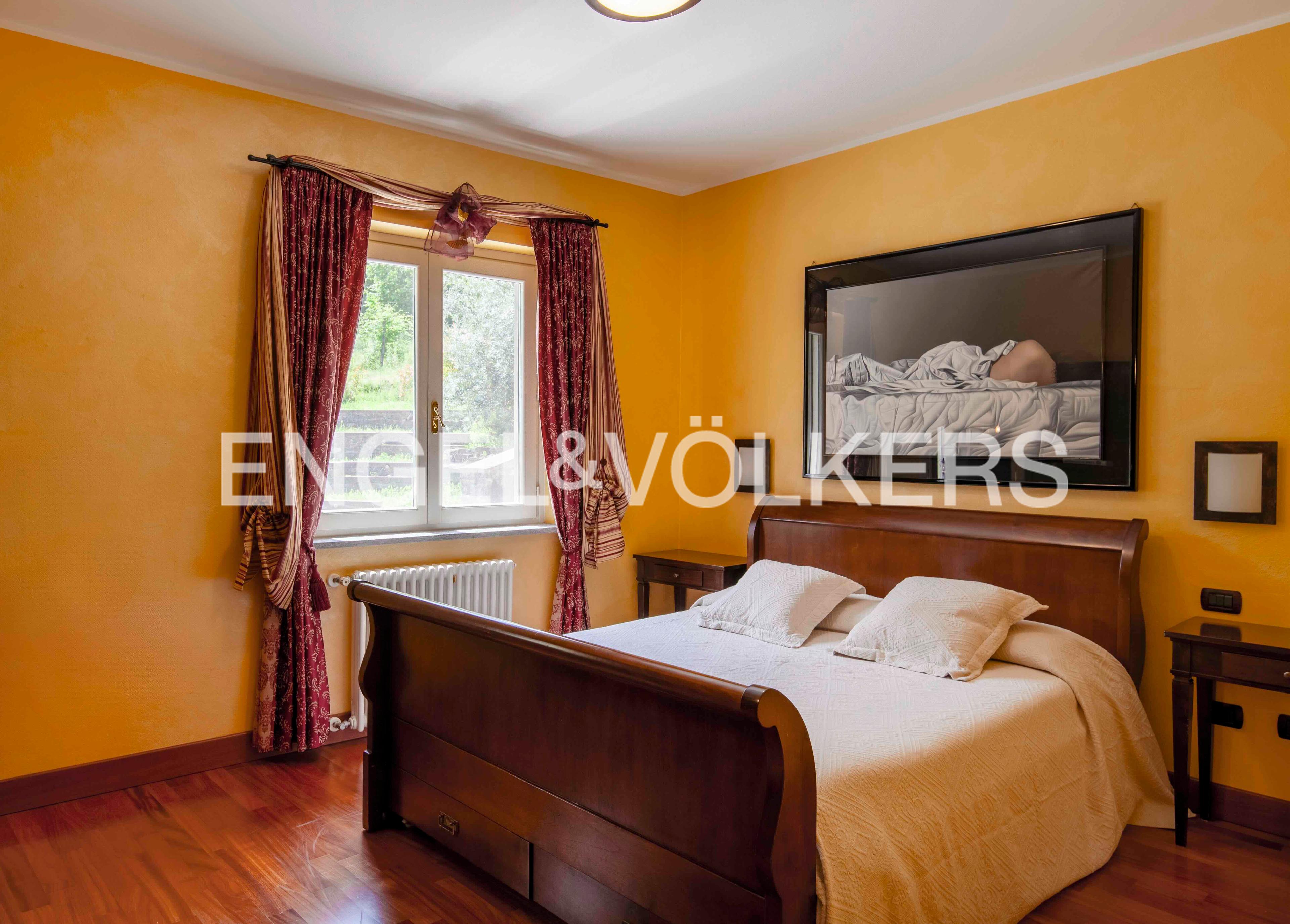 /api/file/public/263393/23992