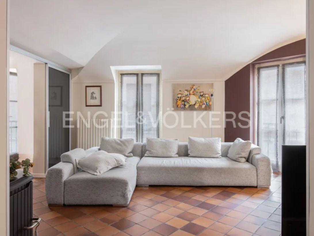 /api/file/public/263394/22239