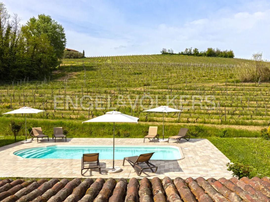 /api/file/public/263407/22324