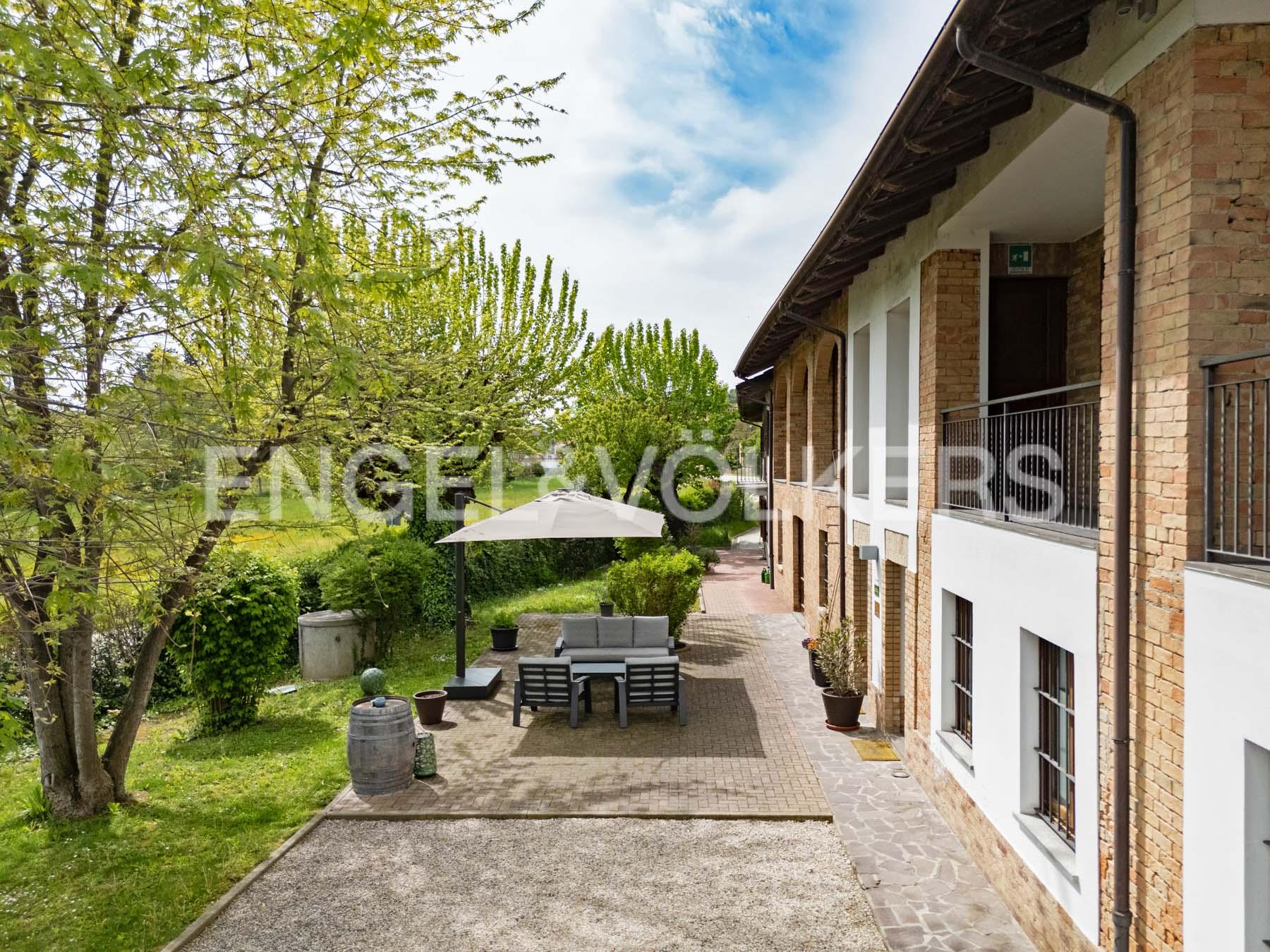 /api/file/public/263407/28657