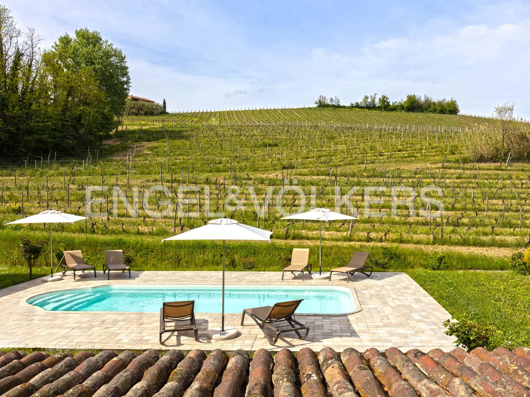 /api/file/public/263407/28660