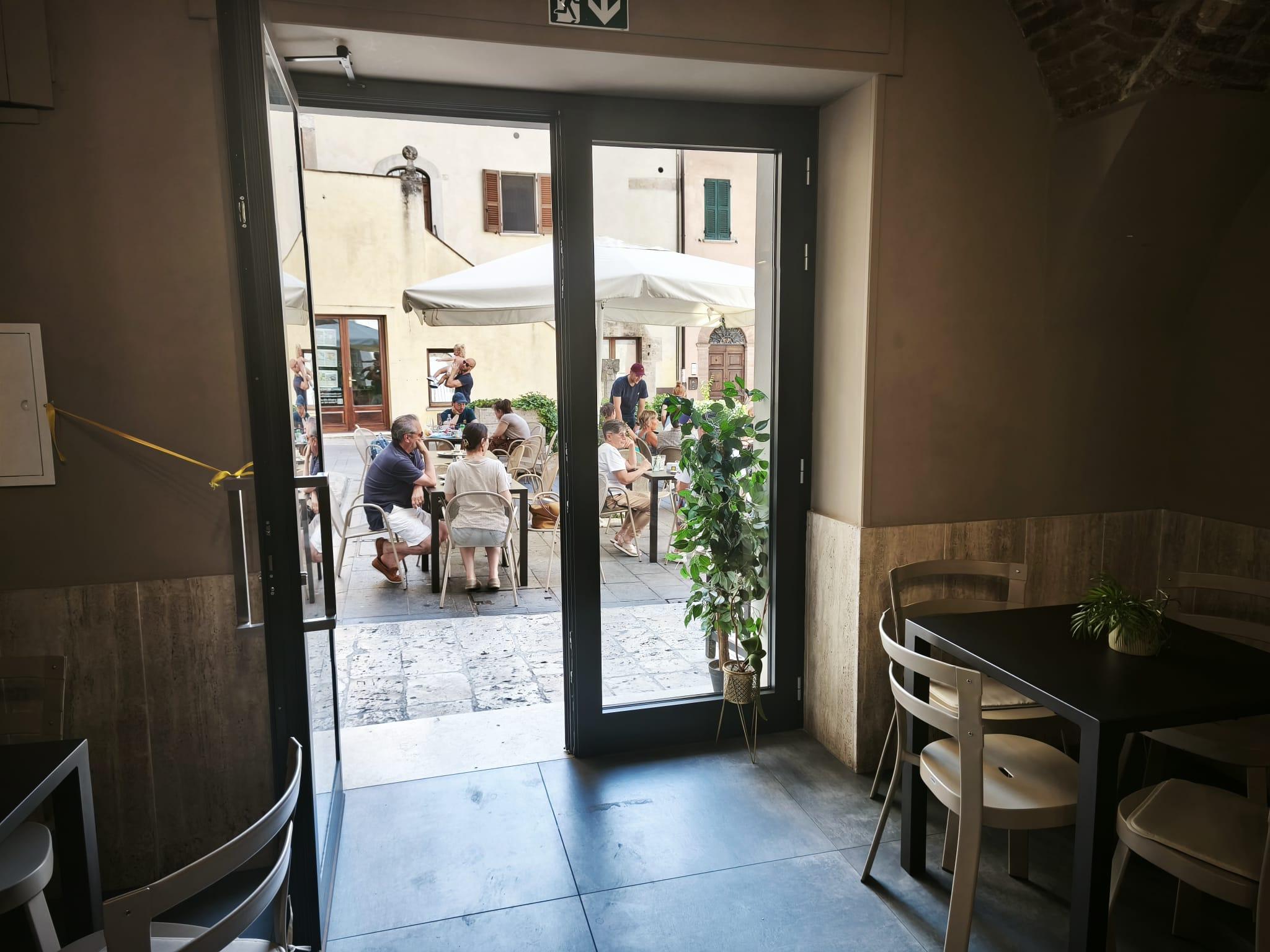 /api/file/public/263523/25439