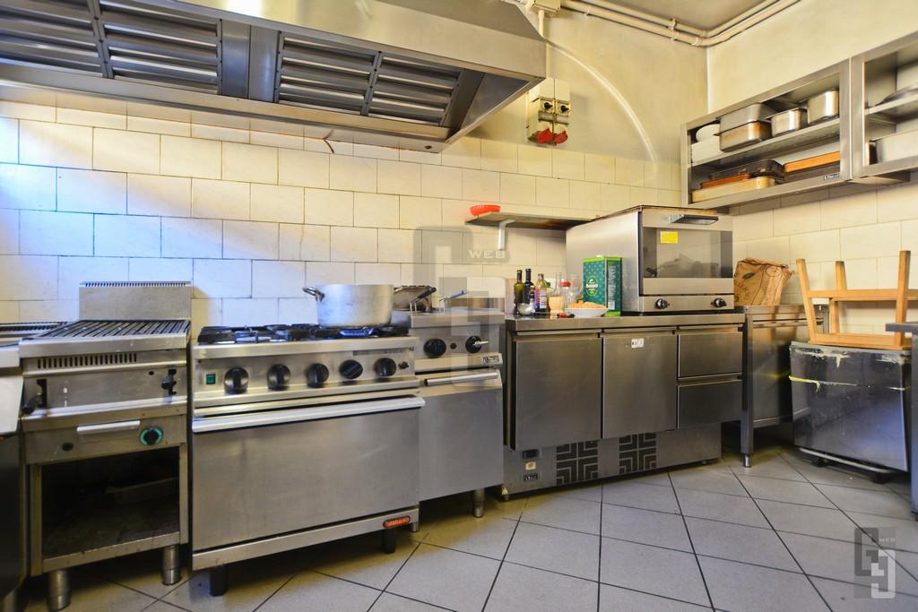 /api/file/public/263904/24111