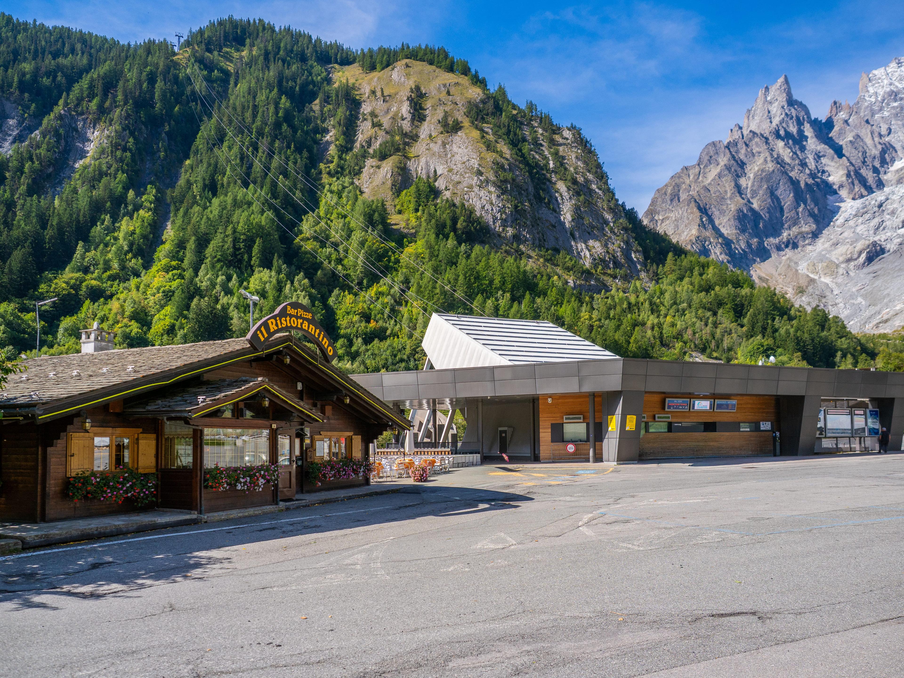 /api/file/public/264662/26521