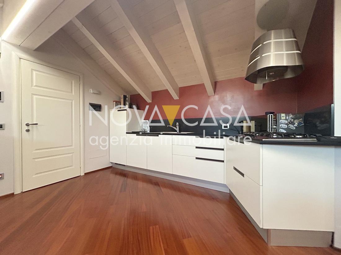 /api/file/public/265330/30551