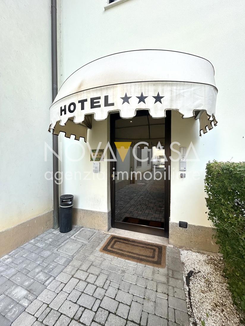 /api/file/public/265330/30582