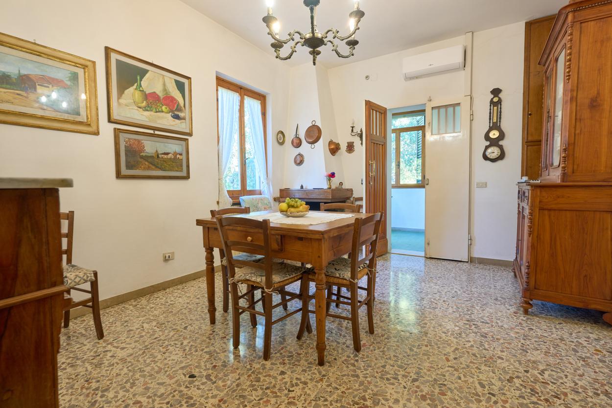 /api/file/public/265345/30675