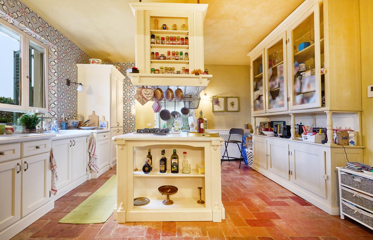 /api/file/public/265346/30707