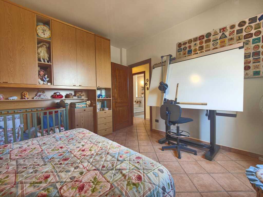 /api/file/public/265375/30861