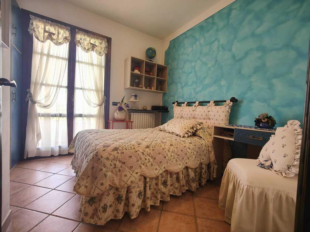 /api/file/public/265375/30867