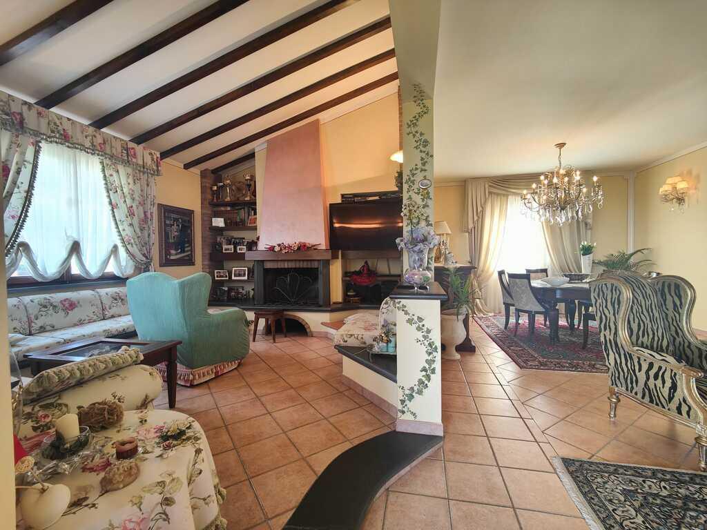 /api/file/public/265375/30873