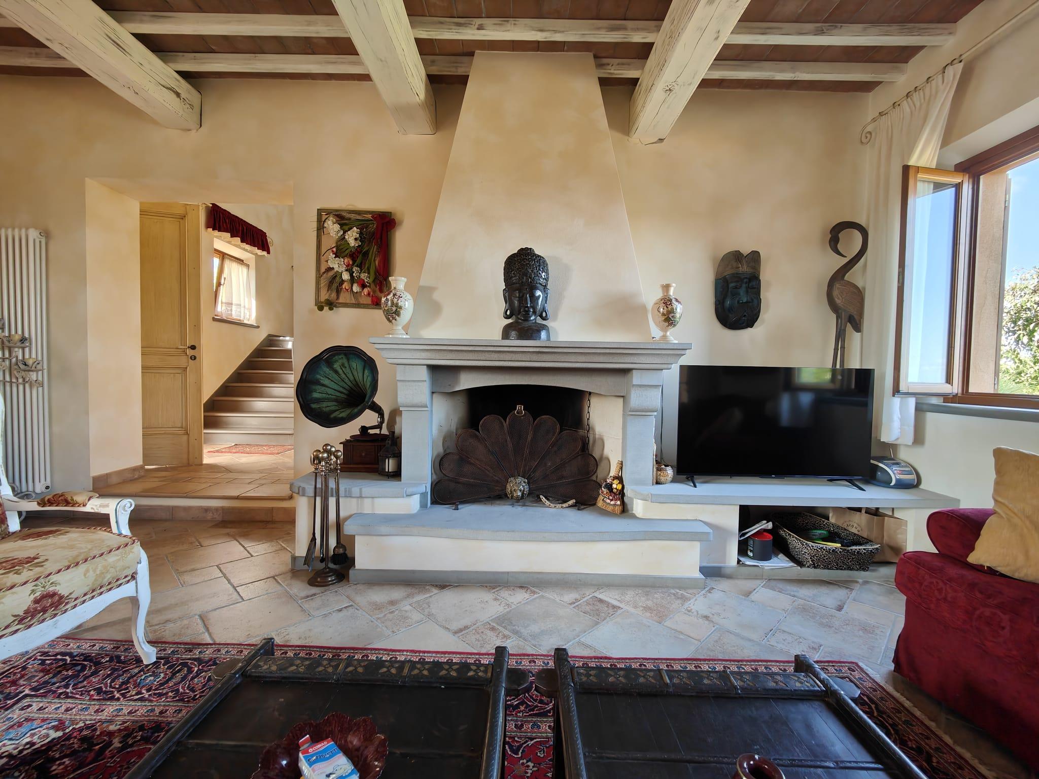 /api/file/public/265376/30882