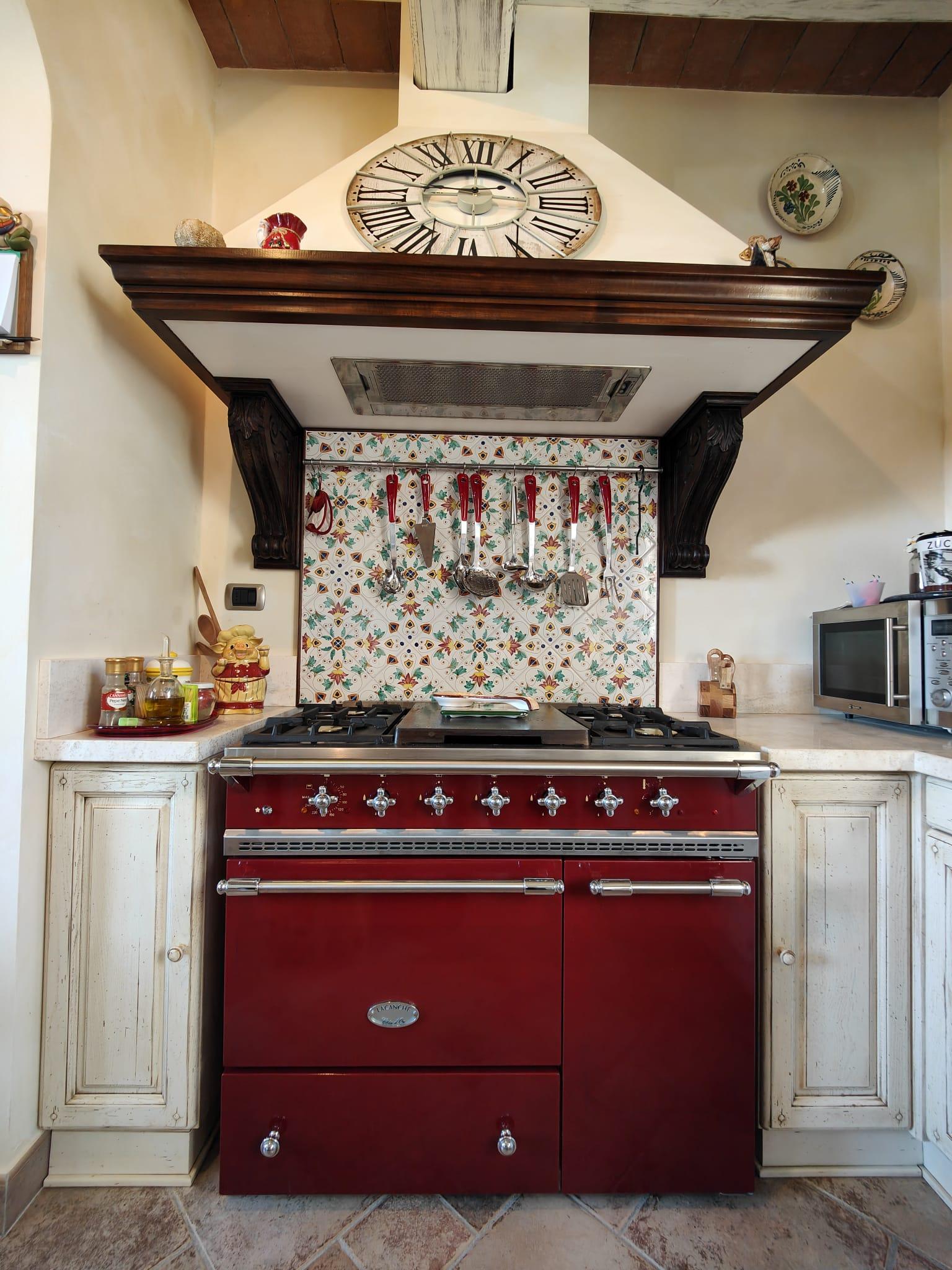 /api/file/public/265376/30883