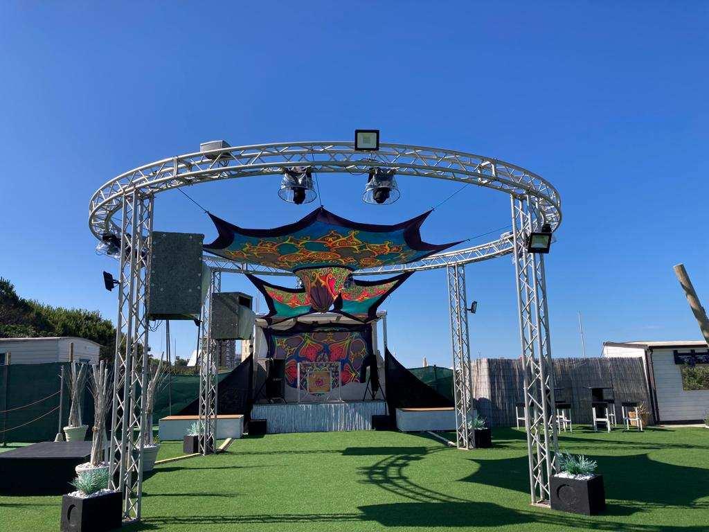 /api/file/public/265383/30977