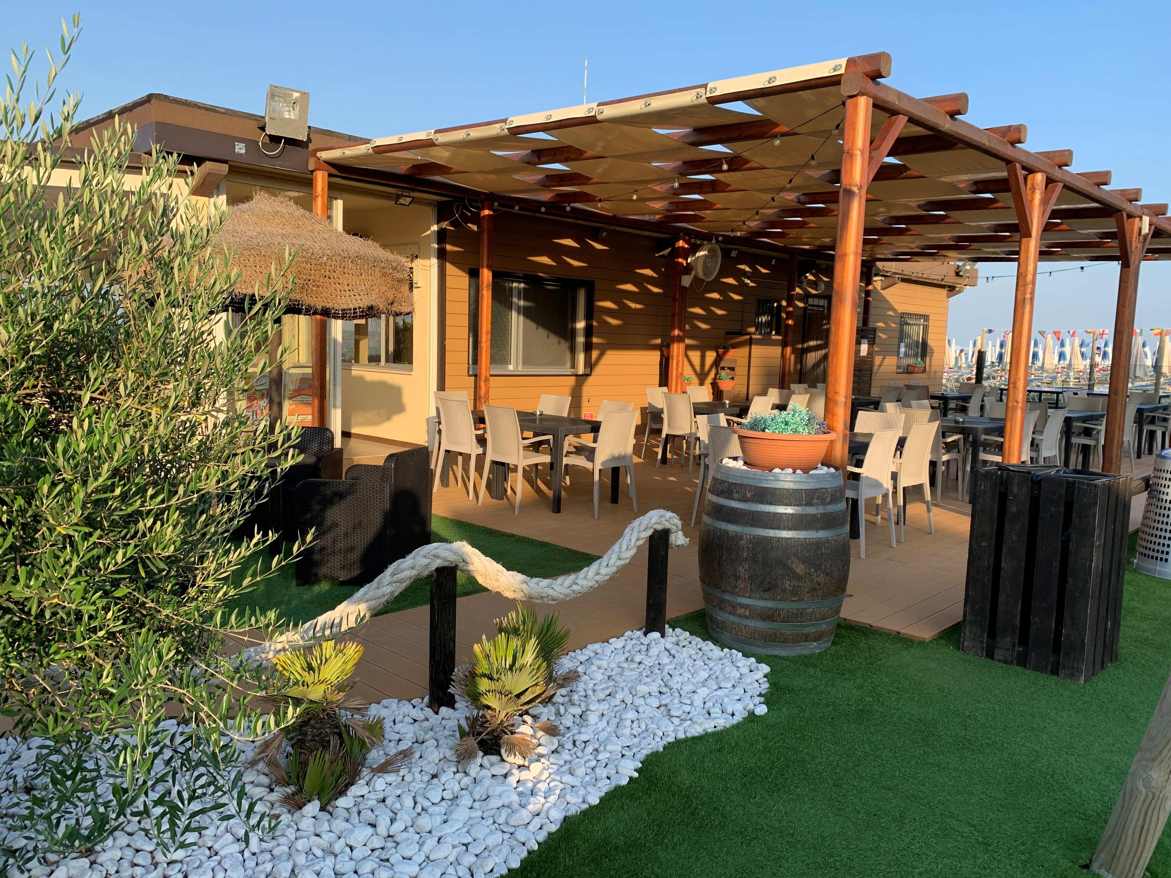 /api/file/public/265383/30979