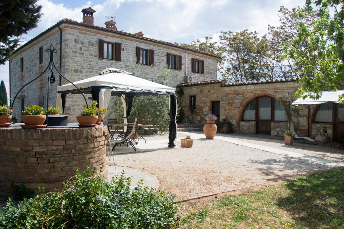 /api/file/public/265384/30988