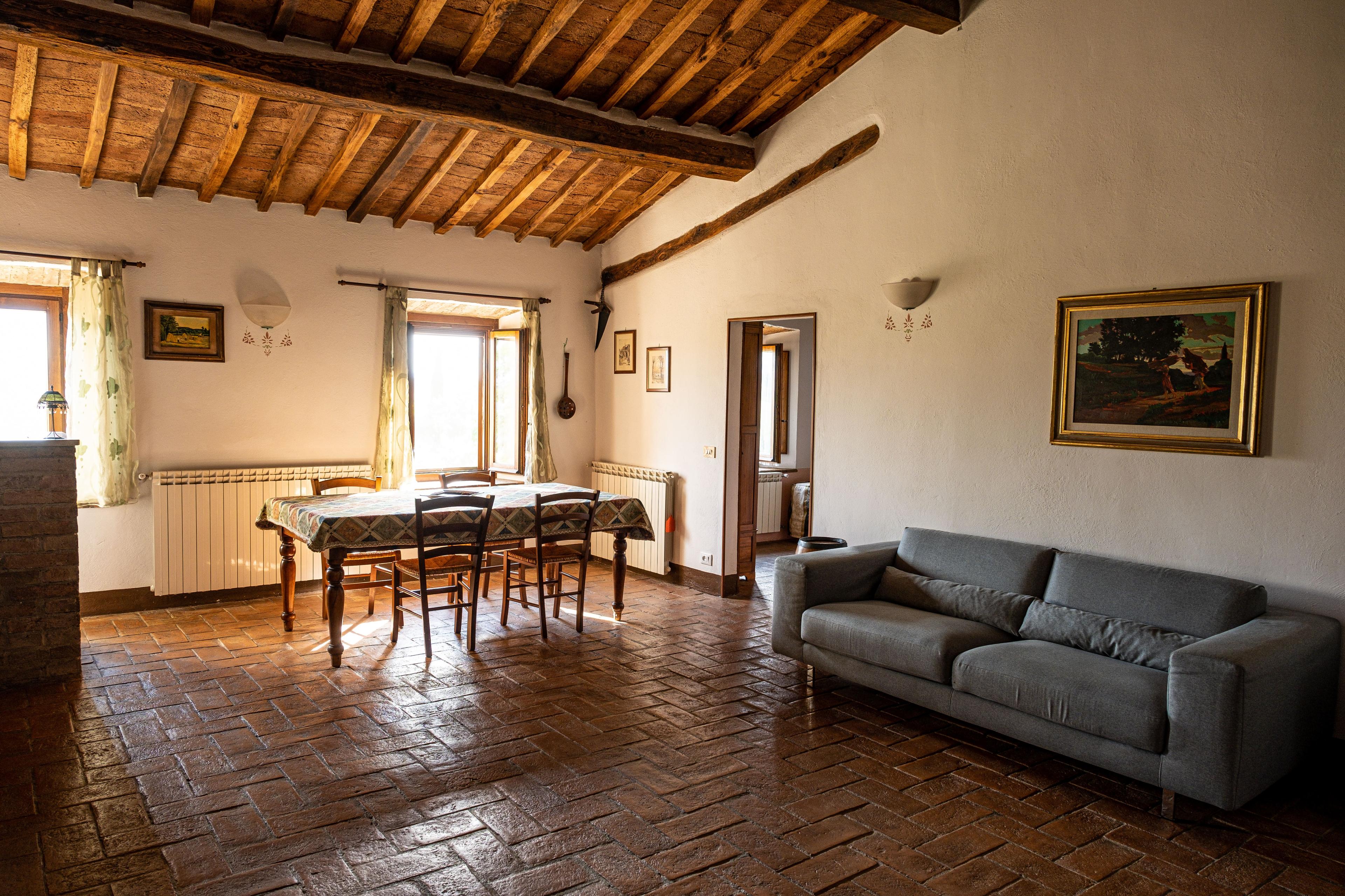 /api/file/public/265384/30997