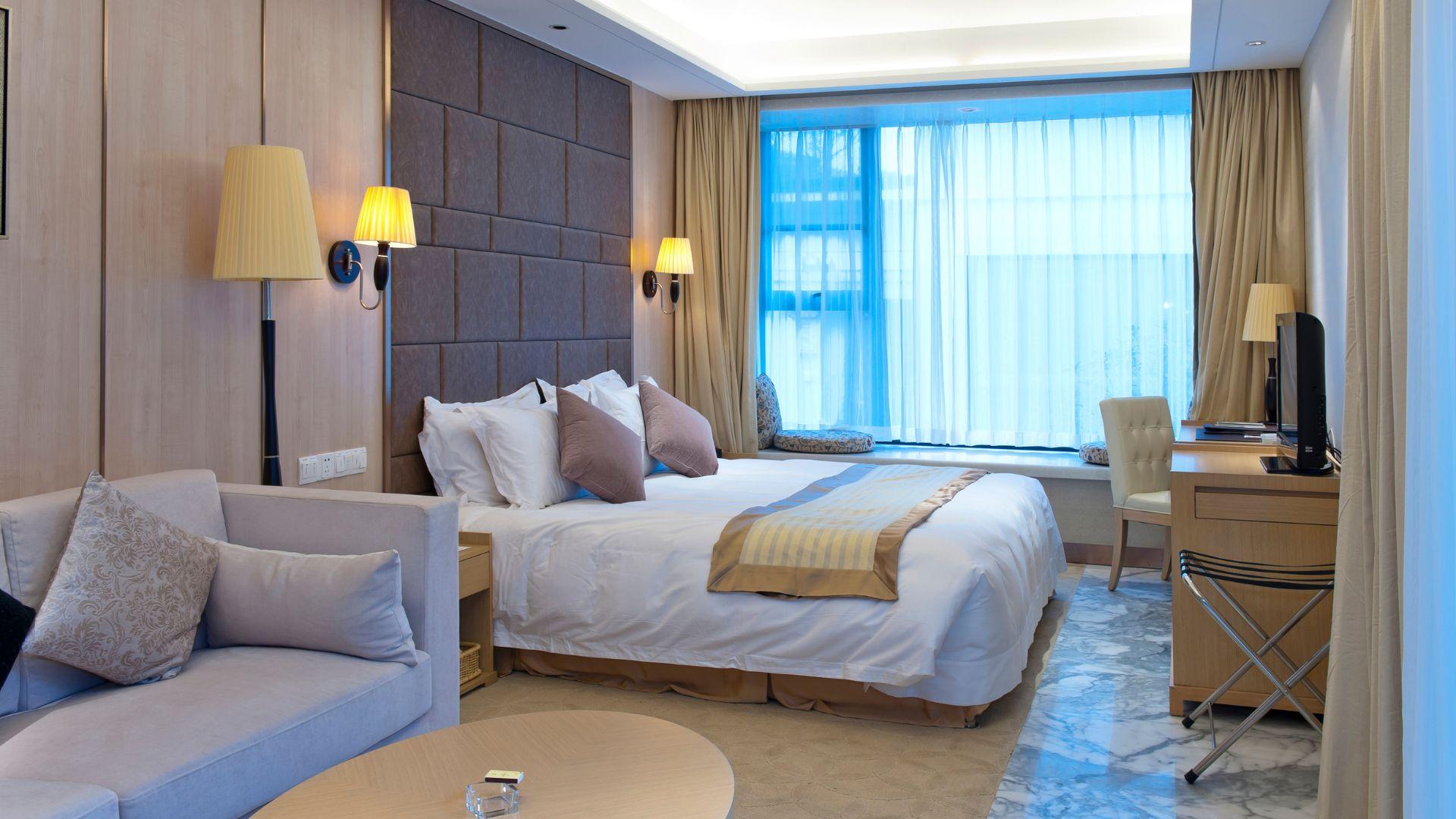 /api/file/public/local/stock/18/9515